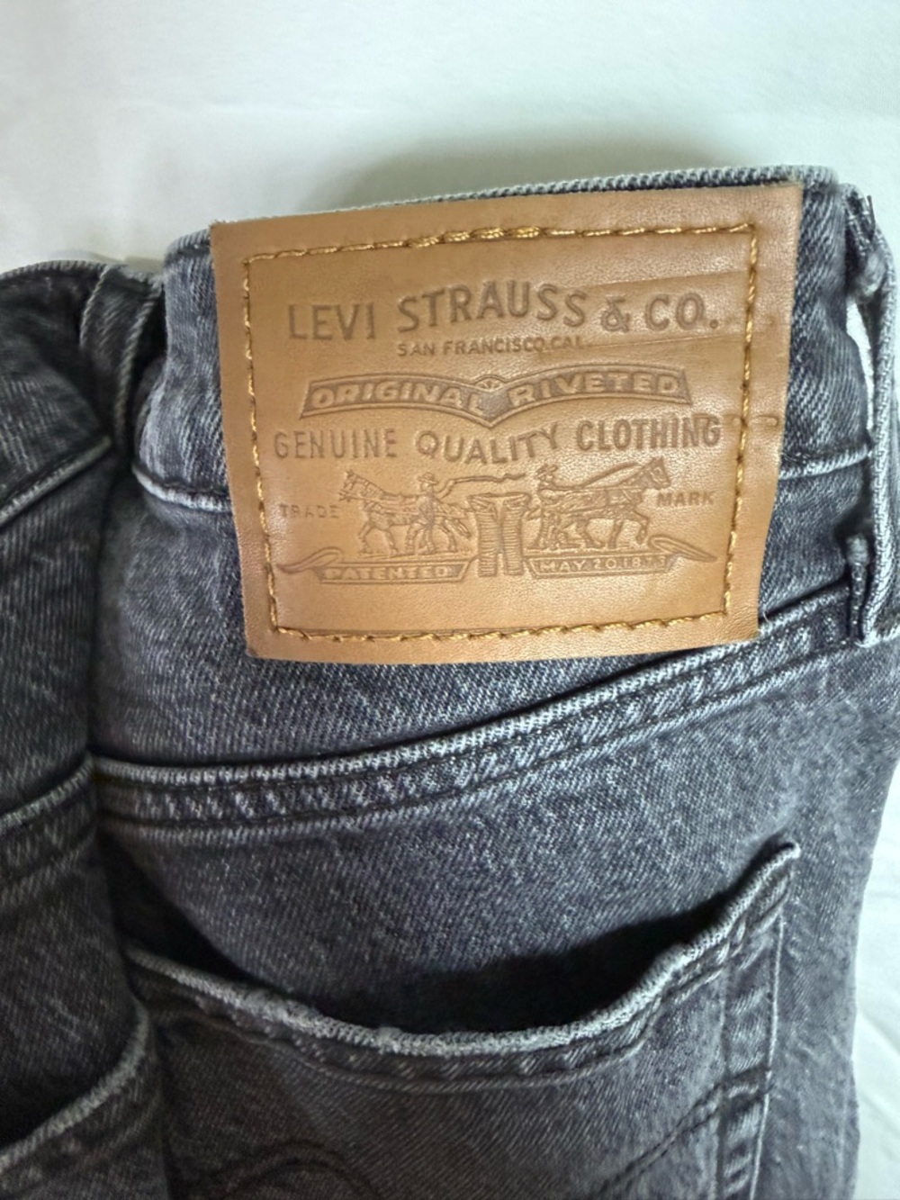 Levi’s Ribcage Straight Ankle‎ Jeans 26 High Rise Black Denim - Picture 5 of 5